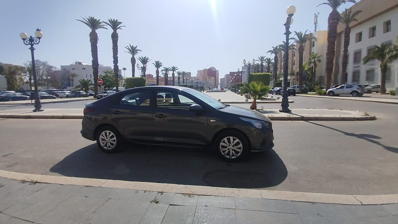 Location Hyundai Accent Automatique à Oujda — photo 5