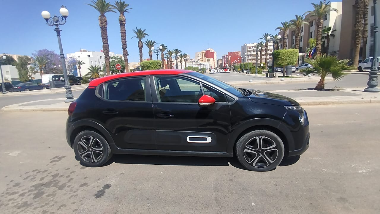Location Citroën C3 Noire à Oujda — photo 3