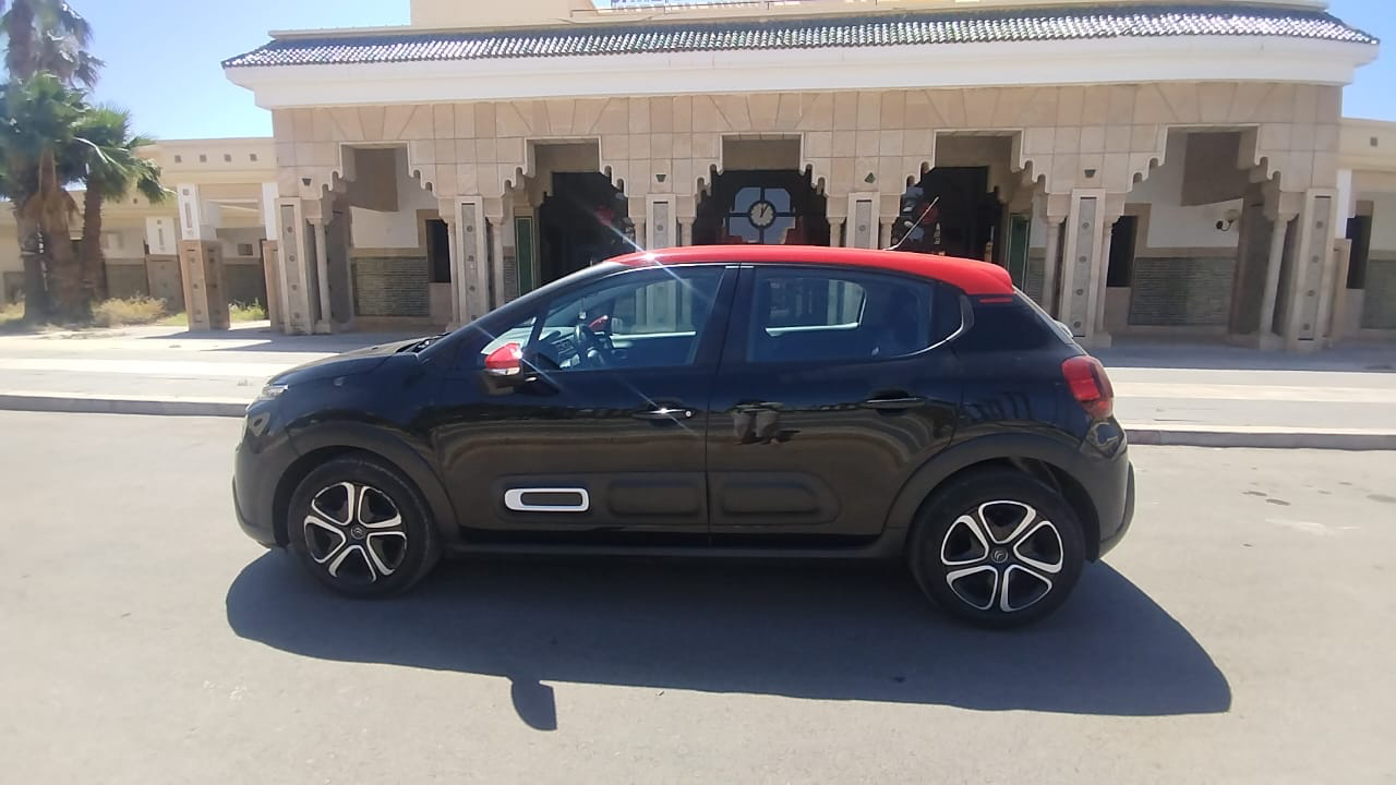 Location Citroën C3 Noire à Oujda — photo 4