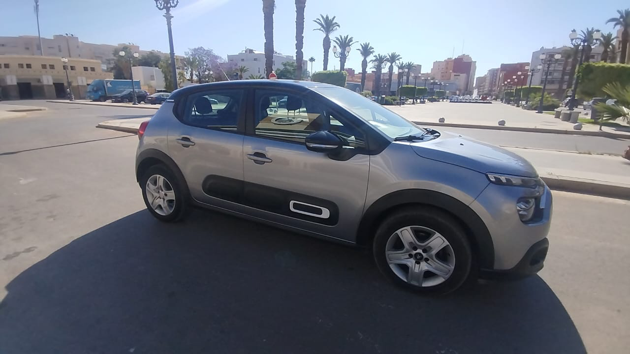 Location Citroën C3 Grise à Oujda — photo 5